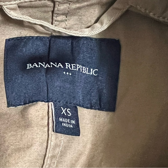 Banana Republic Cropped French Khaki Jacket Size XS - Picture 9 of 10
